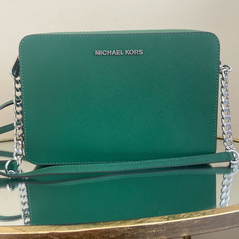 Original Michael Kors Jet Set leather crossbody bag